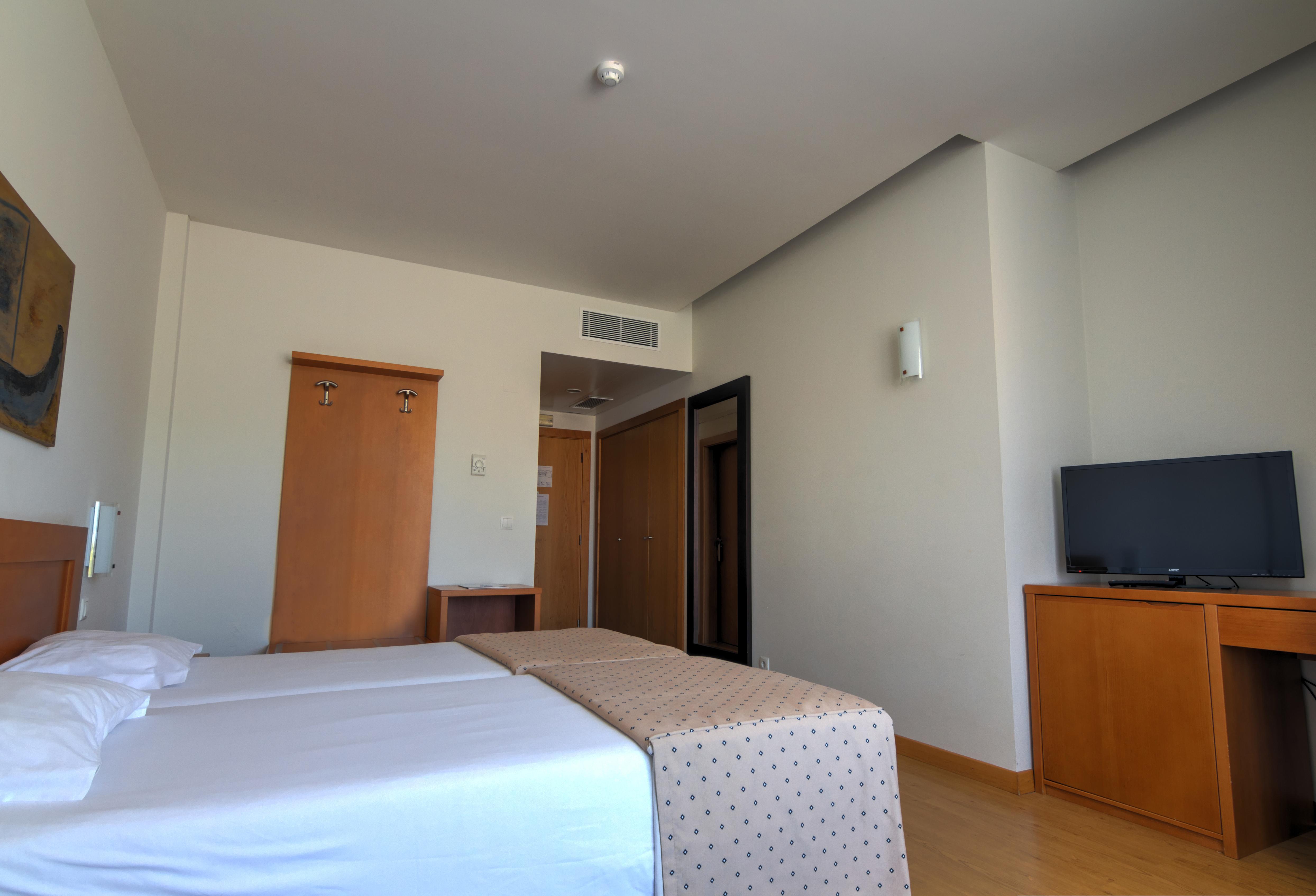 Lam Hotel Estarreja Kültér fotó