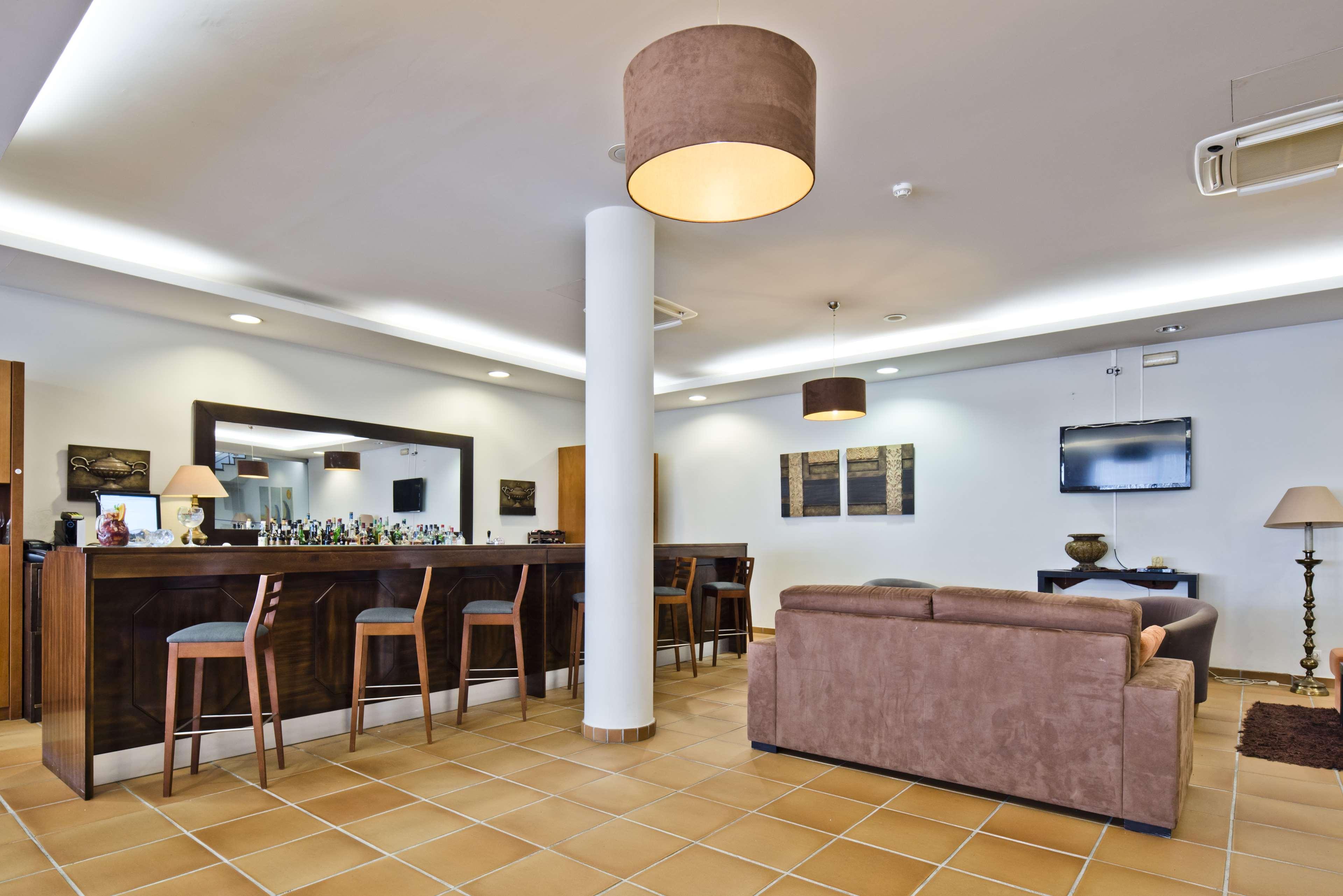 Lam Hotel Estarreja Kültér fotó