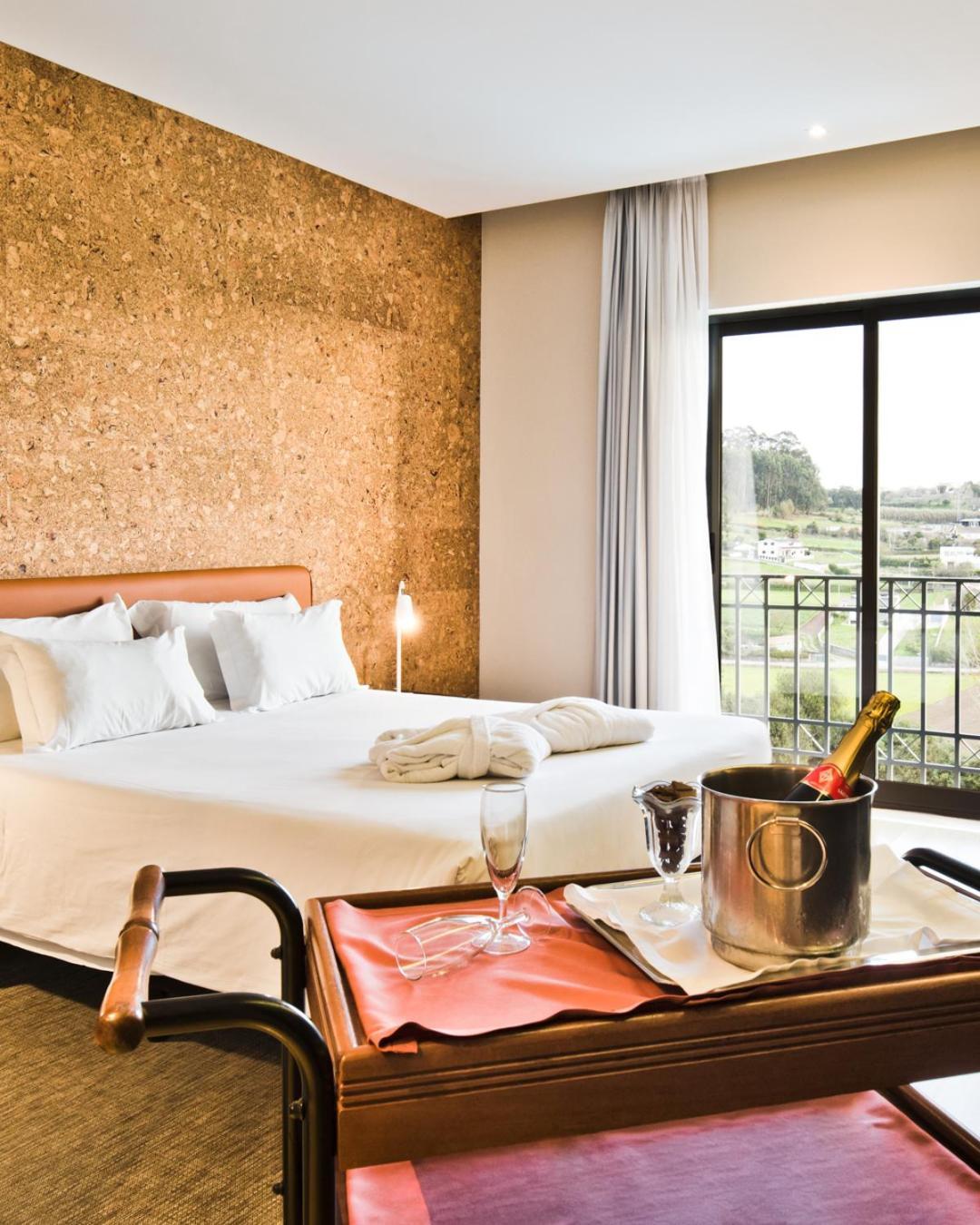 Lam Hotel Estarreja Kültér fotó
