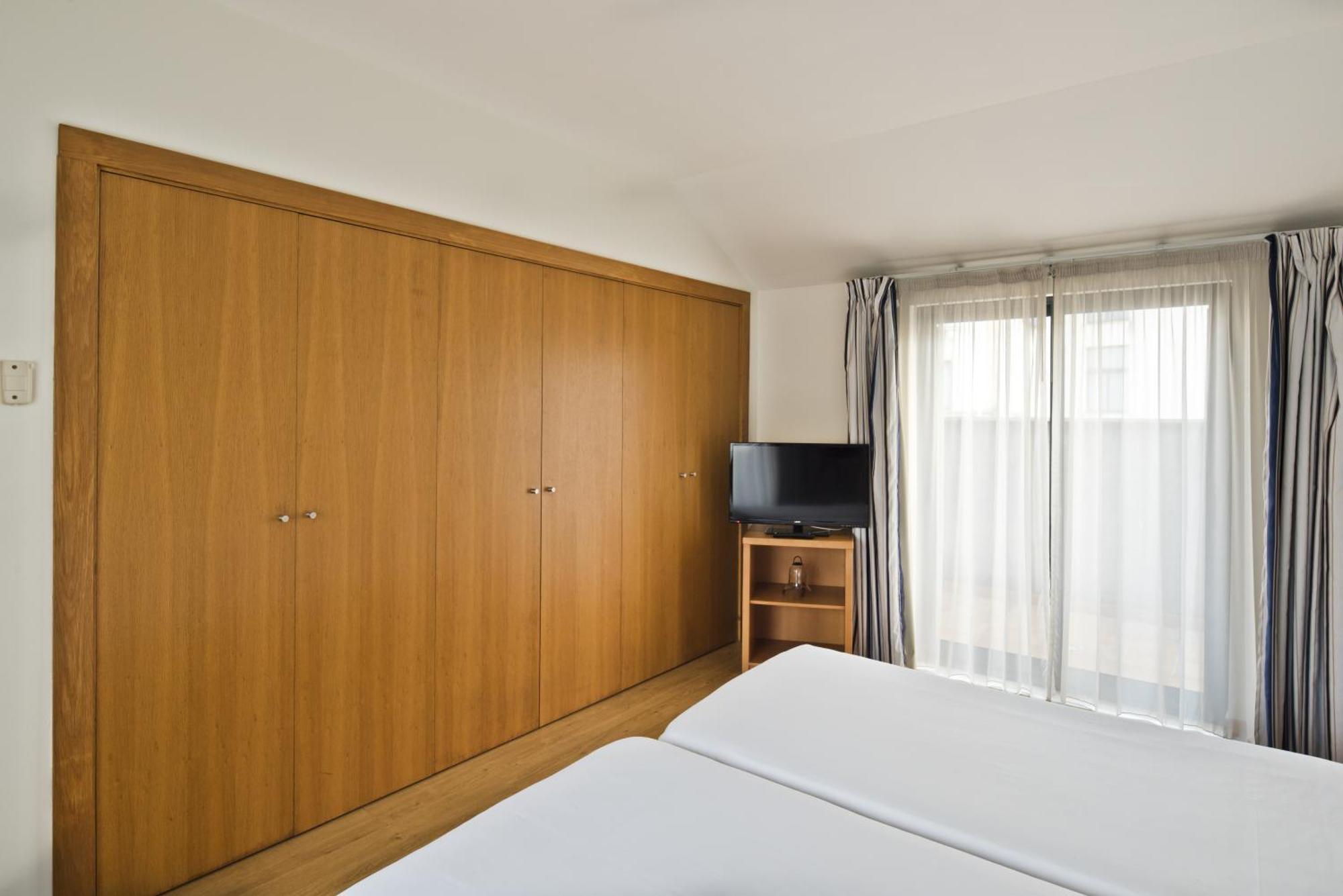 Lam Hotel Estarreja Kültér fotó